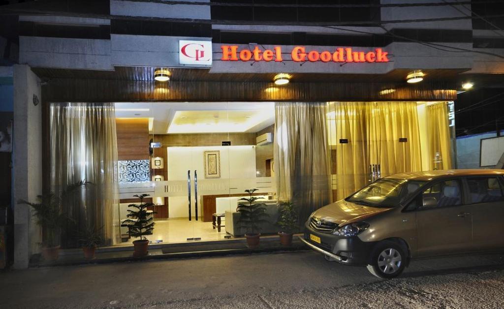 Airport Hotel Goodluck นิวเดลี ภายนอก รูปภาพ